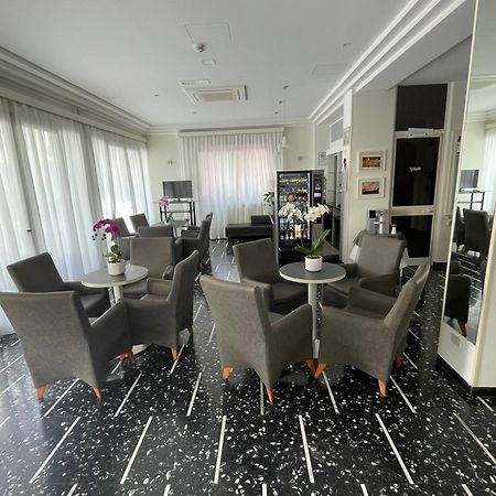Hotel D'Annunzio Cattolica Zewnętrze zdjęcie